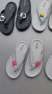 dép xỏ ngón nữ có nhiều màu  hàng thái lan chất liệu cao su dẻo  mềm mang êm chân size từ 35-39.