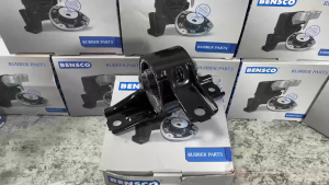 Dudukan Mesin Kanan Mitsubishi Outlander: Part Number MN101441