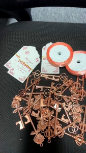 30PCS Key Bottle Opener Party Favors with Tags and Ribbons Rose Gold Bridal Shower Party Wedding