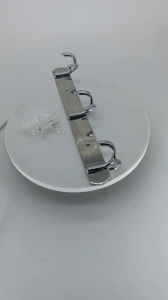 mắc quần áo chẽ 3 mấu inox