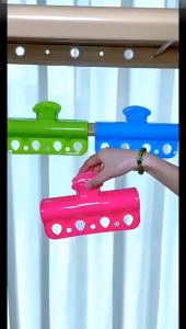 ไม้แขวนเสื้อกันลมอเนกประสงค์ 4 รู คลิปรูพรุน อุปกรณ์ในครัวเรือน ประหยัดพื้นที่ ทนทาน สำหรับลานบ้าน ตู้เสื้อผ้า