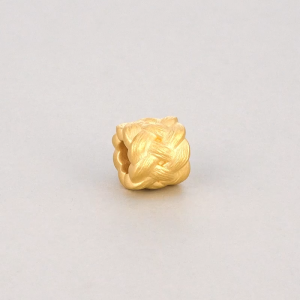 Chow Sang Sang 周生生 Charme Blessings Culture 999 Gold Longevity Knot Charm 86336C (Bracelet Not Included)