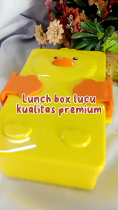 1 SET Kotak Makan Lunchbox Anak Chicks Bahan BPA Free Gambar Bebek Gratis Sendok dan Garpu Tempat Makan Anak Lucu Cute dan Murah Kotak Bekal Anak Kualitas Premium