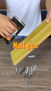 Ktools Heavy Duty Staple Gun Tacker 5000pcs Staples Door-Shaped Nail  High-Strength Metal Stapler Versatile Fastening Tool Durable Construction Easy Refill