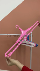 Gantungan Tarik Hanger Lebar Untuk Handuk Sajadah Selimut Pakaian Jumbo Kuat Bagus