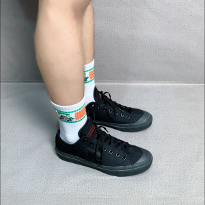 Dorks Classic Low Full Black - Sepatu Sneakers Casual Pria Wanita Sepatu Sekolah Dorks