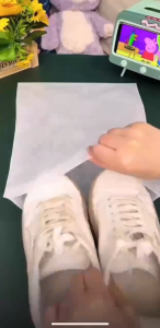 【Ready Stock】1pcs Non Woven Shoe Bag Drawstring Storage Bags Tighten Mouth Sun-cure Small White Shoes Dustproof Anti Yellow Air Drying Bag Travel