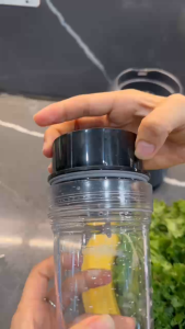 MÁY XAY SINH TỐ UINE UMB05 - UMB05