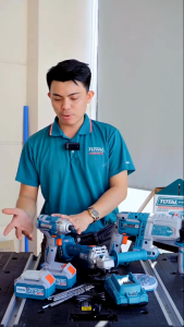 Bộ combo 3 máy khoan động lực máy mài góc và máy siết vít dùng pin 20V TOTAL TOSLI2301510 kèm 2 pin 4.0Ah 1 sạc