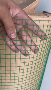 ( Khổ cao 50cm x dài 30m ) Cuộn lưới sắt bọc nhựa Xanh Vây gà vịt  làm chuồng nuôi động vật thú cưng