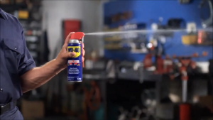 WD-40 Multi-purpose Use Anti Rust Product Lubricant Spray (70/277/382ml) Sprays 2 Ways Smart Straw Function 多功能除锈润滑油-防锈润滑油-附活动喷嘴