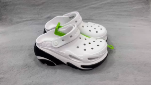 Crocs womens sports slippers sandals non-slip and breathable super OEM