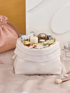 READY TAS KOSMETIK SERUT / POUCH MAKE UP KULIT WANITA / TAS MAKE UP TRAVEL / TAS SKINCARE SIMPLE / TAS ORGANIZER MURAH DCW 98