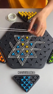 Geometry Chain Chess Puzzle Triangle Chess Desktop Game Rubber Band Training Family Interaction Exercise Thinking Toys Gifts