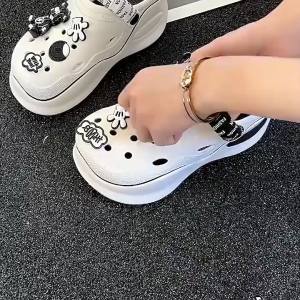 Korean New Style lightweight Clog for women Clog Literide Bae Clog Wedge with Jibbitz Slippers For Women
