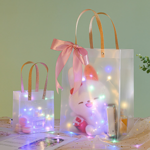 Transparent Frosted Gift Tote Bag Birthday Gift Packaging Bag Handbag Empty Bag Frosted PVC Tote Bag