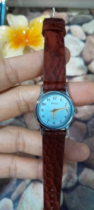 Đồng hồ nữ Junction dây da có lịch size 25mm second hand đã qua sử dụng