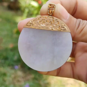 Light Lavender Natural Type A Jadeite Jade Crafted with nothing round shape set with 18 k gold as pendant certificate weigh 29.85 grams measurement 43.7 * 42.9 * 5.6 mm (18kp23)
