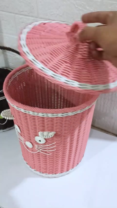 Tempat Sampah & Keranjang Laundry Karakter HelloKitty Kucing Lucu Rotan Sintetis tong sampah indoor