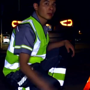 เสื้อสะท้อนแสง afety vest Reflective Vest เสื้อจราจร สื้อกั๊กสะท้อนแสง Traffic Construction เพื่อความปลอดภัยSP337