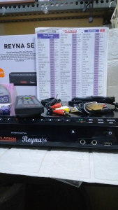 Platinum Reyna SE Professional Karaoke Player