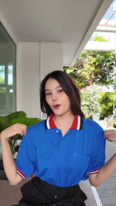 เสื้อโปโลสีฟ้า ปกแดงขาวดำ Polopeak - สีฟ้า ปกแดง สีขนาด X ลง Y ลึกขวาง Z