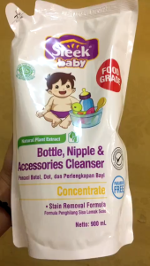 Sleek Bottle Nipple And Baby Accessories Cleanser Pouch Refill 900 ml