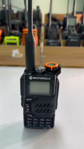 Bộ đàm Motorola X8 Bộ đàm băng tần số UHF/VHF kết hợp nghe đài FM 1-10KM 10W chờ siêu dài