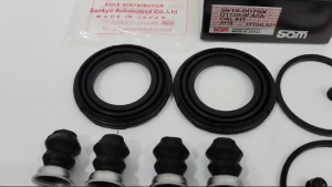 CALIPER KIT SAM KARET SEAL KIT REM CAKRAM DEPAN DATSUN GO DATSUN GO PLUS PANCA D1120-4LA0A