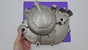 YAMAHA Y125Z Y125ZR  KANAN RH CRANKCASE 2 COVER CLUTCH COVER 100% ORIGINAL 5XK--E5421-00