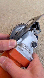 Dudukan Gerinda Tangan Circular Saw Pemotongan Kayu Stand Holder Lengkap Bonus Mata Gerinda