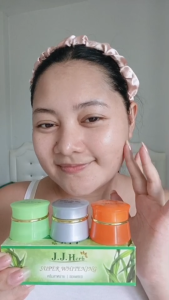 ครีมสาหร่าย JJ Herb Cream 1กล่องมี3ตลับ