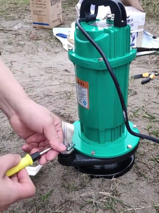 Moketa Sewage Submersible Pump 220V 1000W Water Pump Blowdown Cutting Type Jet Pump (100% Copper)