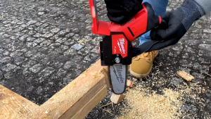 MILWAUKEE M12 FUEL HATCHET PRUNING SAW M12 FHS-0X Mini Chainsaw Cutting Power Tools