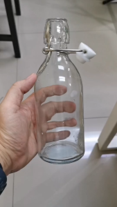 ขวดแก้วฝาสปริง 300 มล.    YD