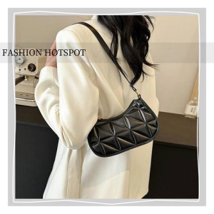 LHMonday นิยม กระเป๋าสะพายข้างแฟชั่นรุ่นใหม่ ใบเล็ก รูปทรงทันสมัย สไตล์มินิมอล วัสดุดี ทนทาน แมทช์ง่าย ราคาถูก พร้อมส่งมาก กดใส่ตระกร้าได้เลยจ้า