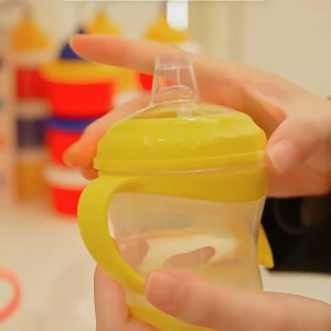 Mumystation 160ml Baby Water Bottle Learning Cup With Handle Baby Training Cup Learn to Drink Cup Soft Spout