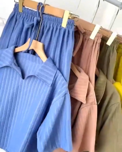 Oneset Knit Hotpant Setelan: Pakaian Fashionable & Trendy