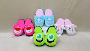 Sandal Slop Karakter  Sandal Kamar Bulu Karakter lucu