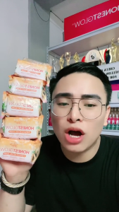 (3pc Or 5pcs) Honest Glow Kojic Papaya Soap For whitening/Moisturizing Removes Pimple and acne 100g