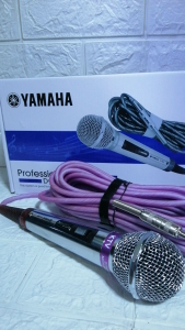 YA 688 Yamaha Dynamic microphone