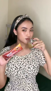 V-Max Coffee Minuman Sachet Serbuk Kopi Ginseng Rasa Cokelat Premium Untuk Wanita 1 Box Isi 10 Bungkus