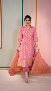 PRE ORDER 15 DAYS - READYMADE PUNJABI SUIT