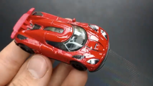Mô hình xe Koenigsegg Agera R Car Culture Series: Exotic Envy 1:64 Hot Wheels Premium