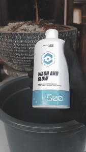 Sabun Cuci Mobil dan Motor Shampo Wax Pluvee Wash & Glow 500 ml