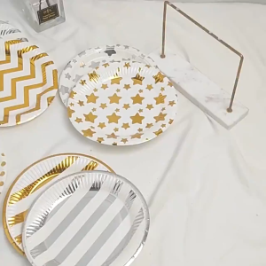 🇲🇾 10pcs/Set Birthday Kids Baby Event Party Gold Silver Metallic Party Decoration Disposable Paper Plate Tableware 纸盘