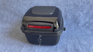 Thùng Sau Xe Motor Xe Máy 26 Lít 30cm*30cm*29cm