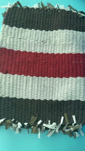 Thảm thun thắt chùi chân hàng gia công bình dân PHÚC HƯNG PHÁT kích thước 30x50cm xuất xứ Tiền Giang