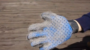(CLEARANCE)Cat Grooming Gloves Rubber Pet Cleaning And De-Floating Brush Pet Grooming Right Hand Grooming Gloves For Cats And Dogs Bath Products Sarung Tangan Dandanan Haiwan Peliharaan 宠物撸毛手套
