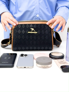 QFDI 🌼【FAST จัดส่ง】🌼กระเป๋าสะพายผญ กระเป๋าแฟชั่น กระเป๋าถือ กระเป๋าจิงโจ้ลายจิงโจ้ กระเป๋า ถือ หรูๆ กระเป๋าสะพาย กระเป๋าแฟชั่น กระเป๋าผู้หญิง กระเป๋าสีดำ กระเป๋าหมอน กระเป๋าลำลอง สะพายเพชร